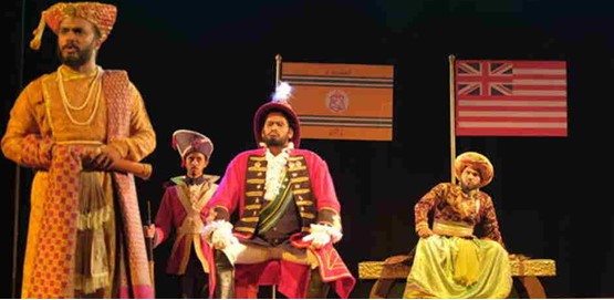 Tippu Nijakansugalu roaming drama Chitradurga